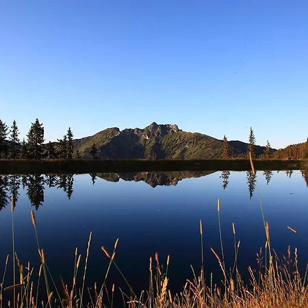 Und Almroesl Karteis